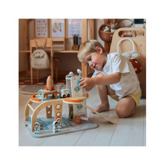Puidust kosmosejaam - garaaž lisatarvikutega Tooky Toy TJ903