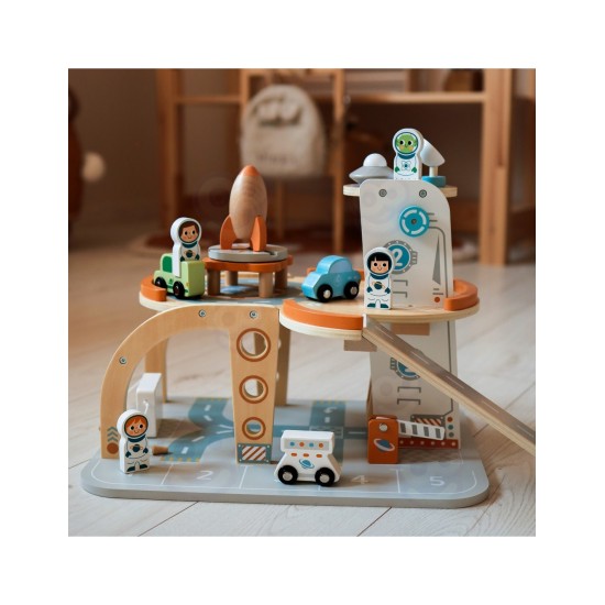 Puidust kosmosejaam - garaaž lisatarvikutega Tooky Toy TJ903