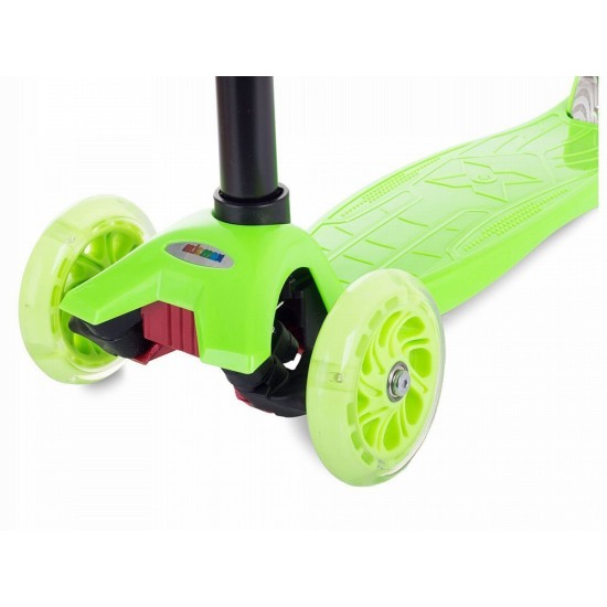 Kolmerattaline roller roheline MicMax